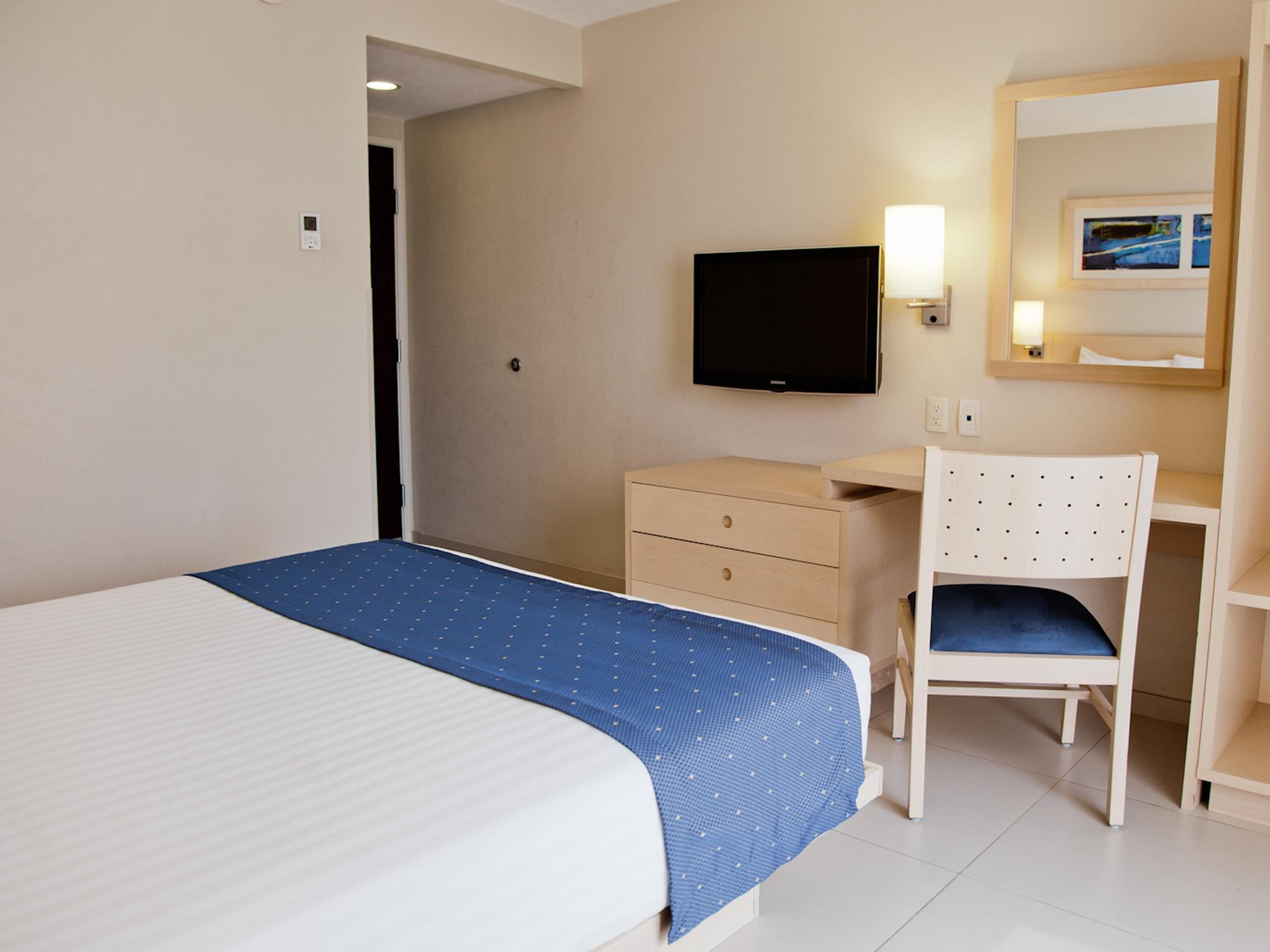 City Express Junior By Marriott فيلاهيرموسا المظهر الخارجي الصورة