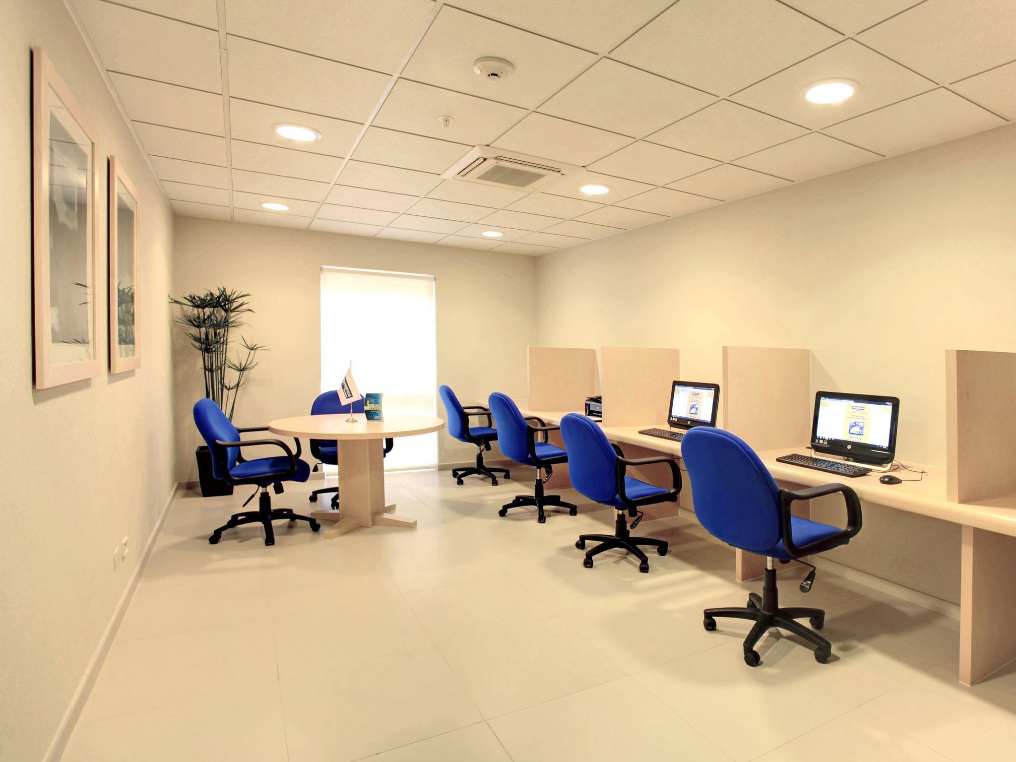 City Express Junior By Marriott فيلاهيرموسا المظهر الخارجي الصورة