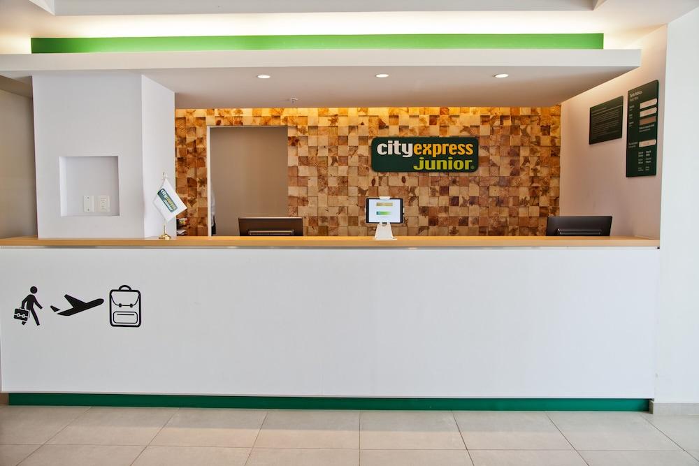 City Express Junior By Marriott فيلاهيرموسا المظهر الخارجي الصورة