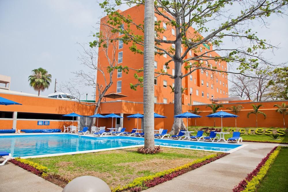 City Express Junior By Marriott فيلاهيرموسا المظهر الخارجي الصورة
