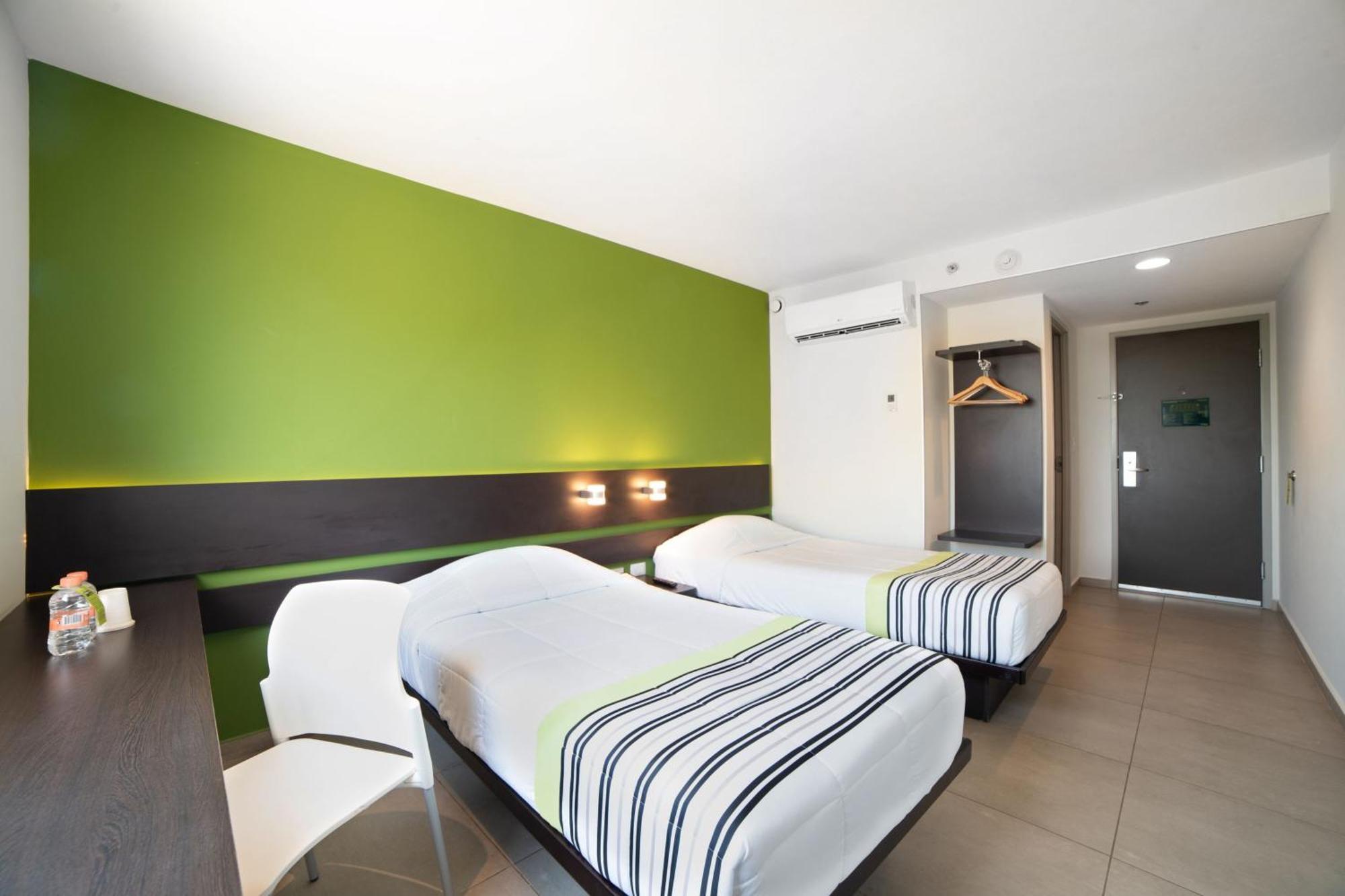 City Express Junior By Marriott فيلاهيرموسا المظهر الخارجي الصورة